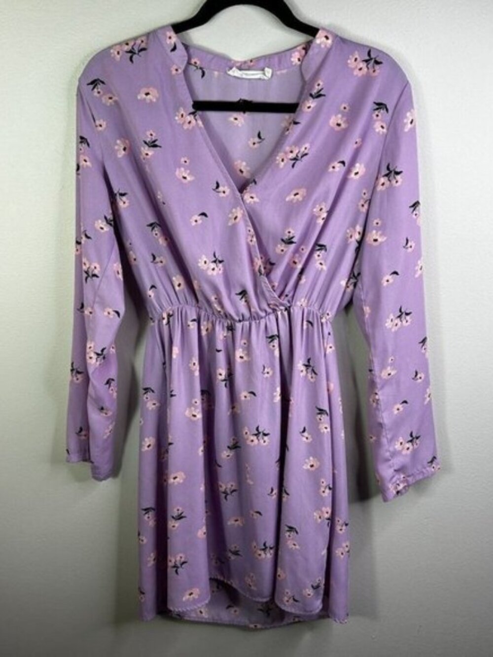 All in Favor lavender long sleeve floral dress size medium‎